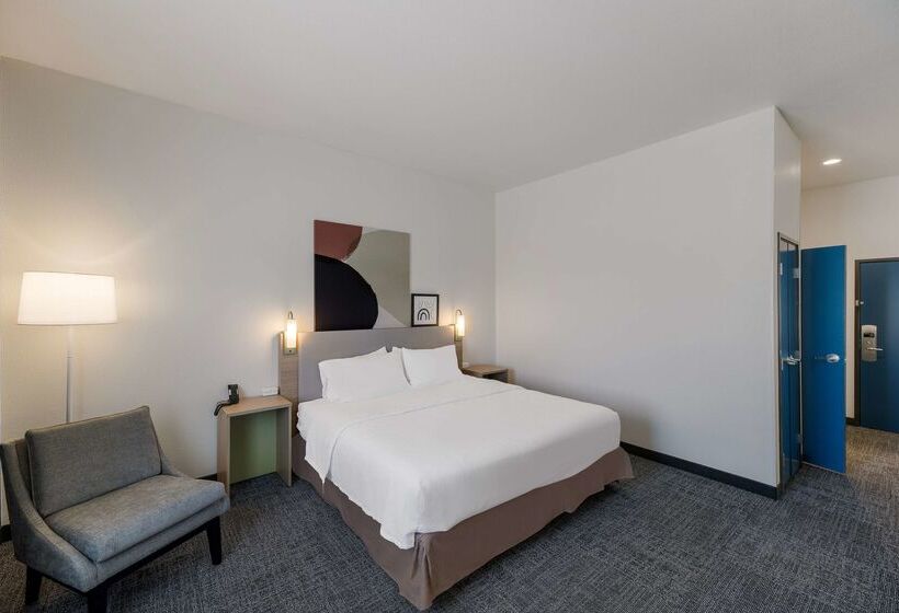 فندق Spark By Hilton Midland South