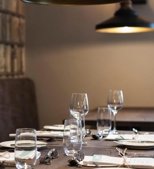 酒店 Crown And Garter