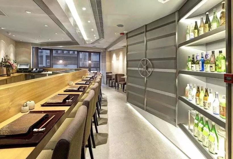 ホテル The Perkin