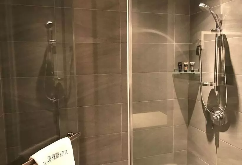 ホテル The Perkin