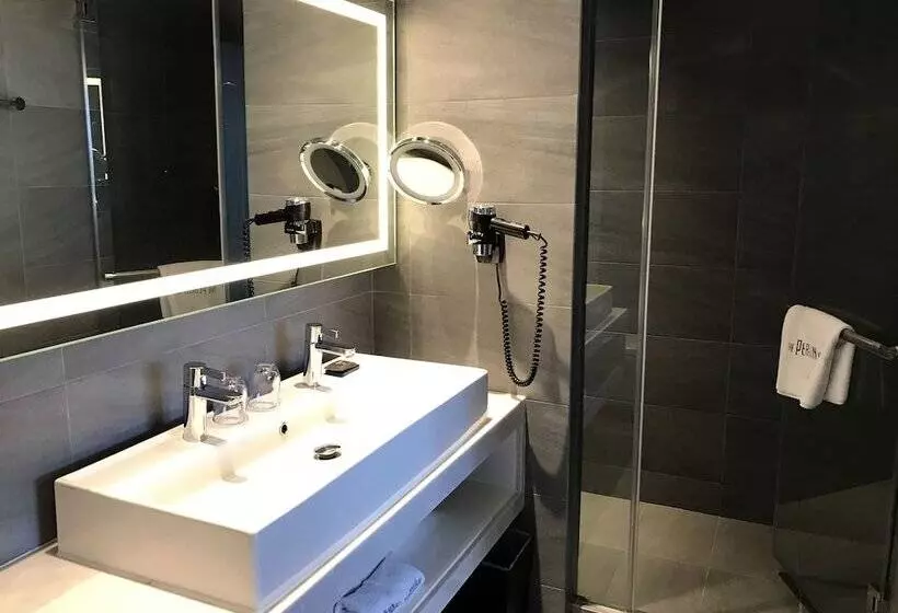 ホテル The Perkin