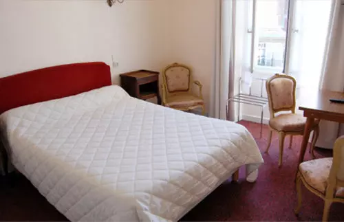 Отель France Touring Hôtel