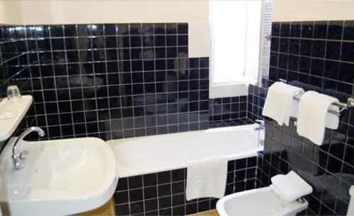 Отель France Touring Hôtel