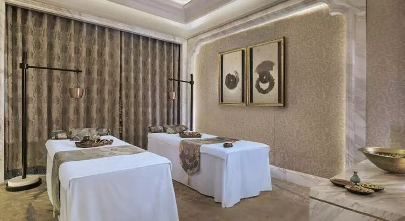 בית מלון כפרי Wanda Reign Wuhan