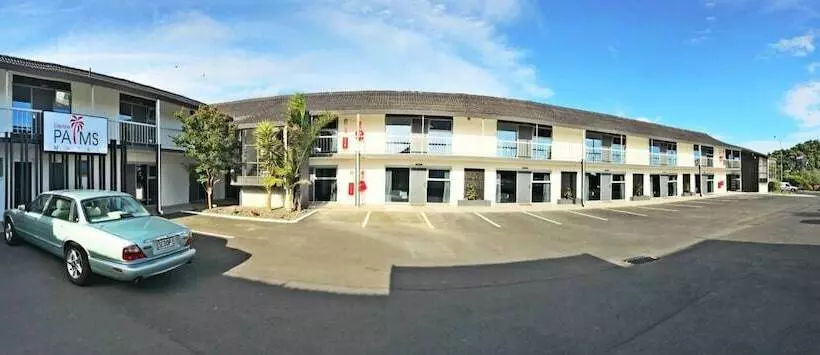 Ellerslie Palms Motel