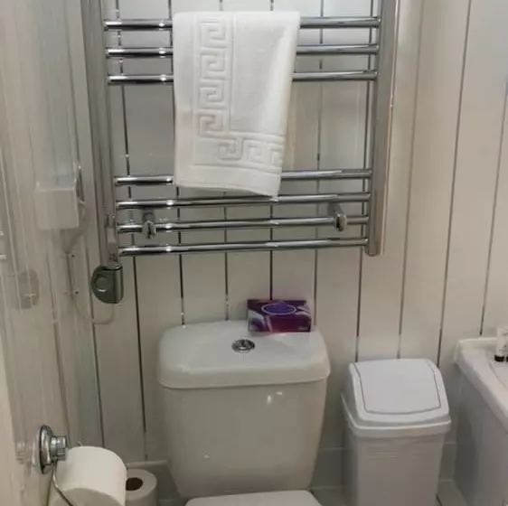 פנסיון Tusker Lodge