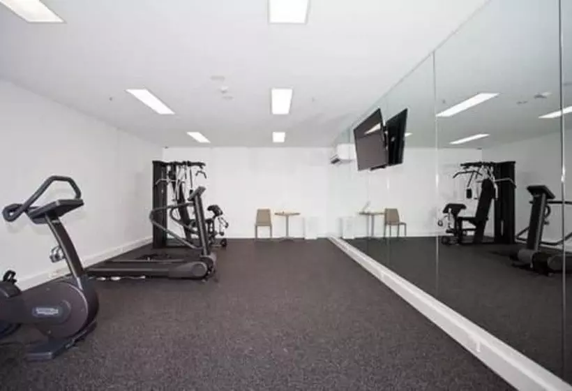 Quest Mackay On Gordon