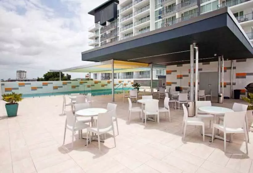 Quest Mackay On Gordon