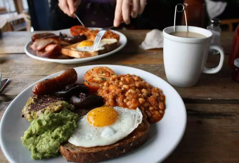 Quest Mackay On Gordon