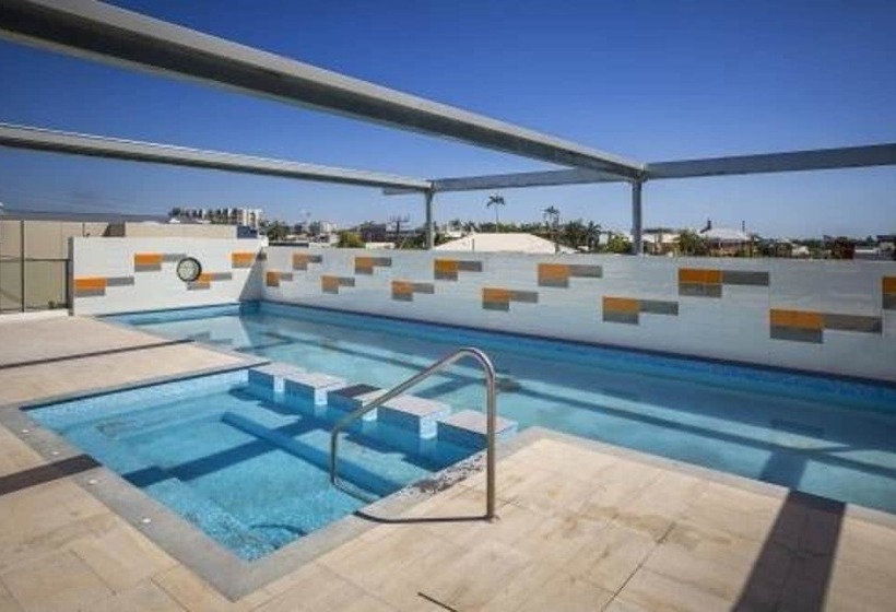 Quest Mackay On Gordon