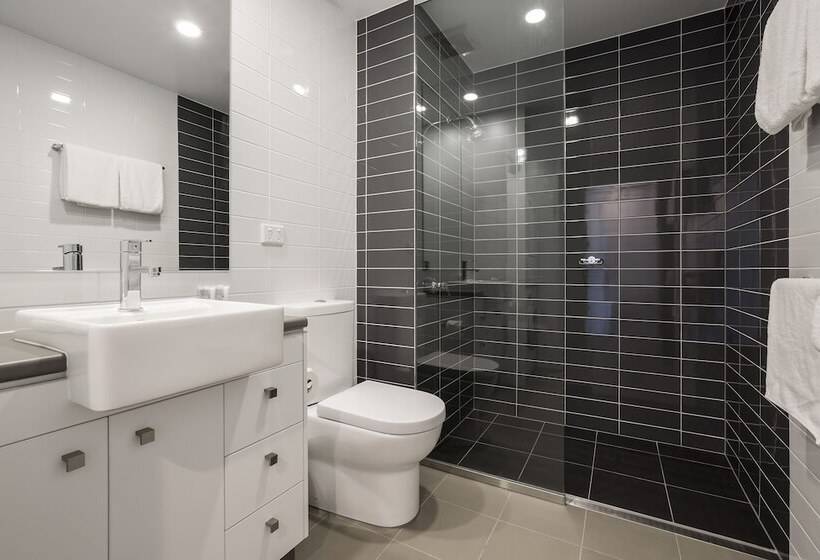 Quest Mackay On Gordon