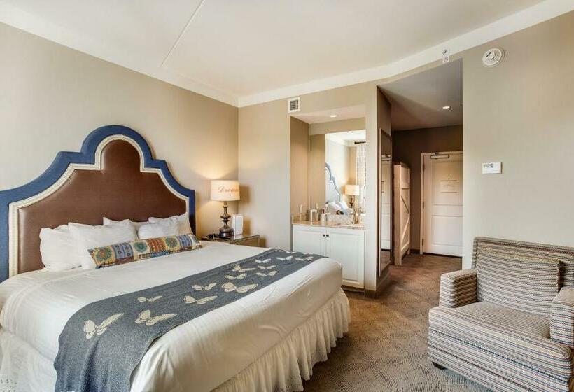 Dollywood's Dreammore Resort And Spa