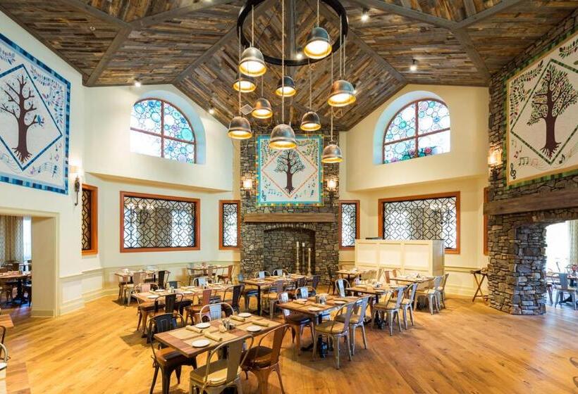 Dollywood's Dreammore Resort And Spa