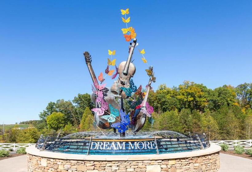 Dollywood's Dreammore Resort And Spa