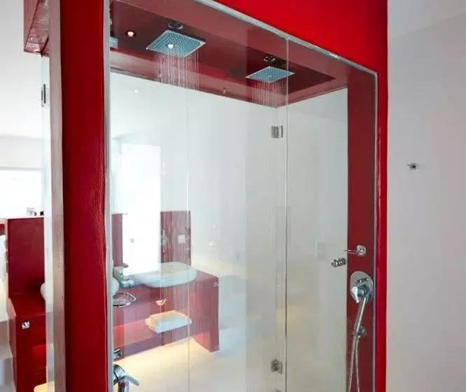 فندق Adore Santorini