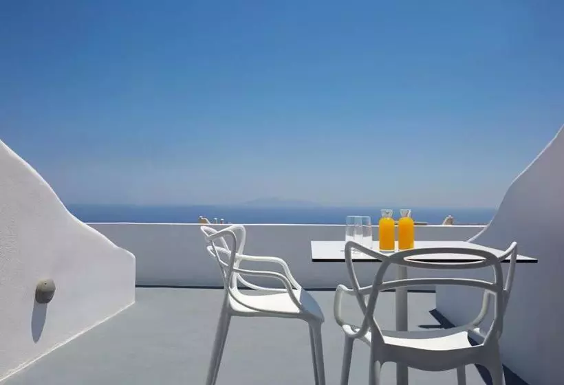 فندق Adore Santorini