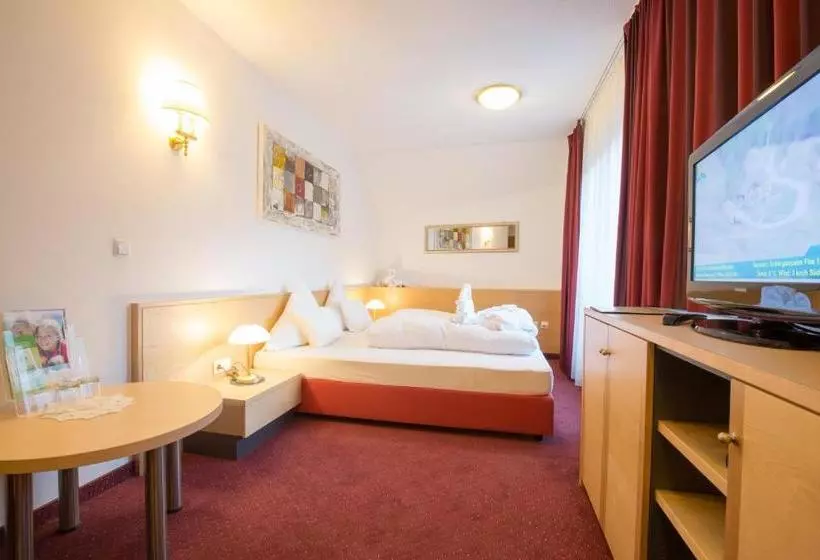 Hotel Amadeus Micheluzzi