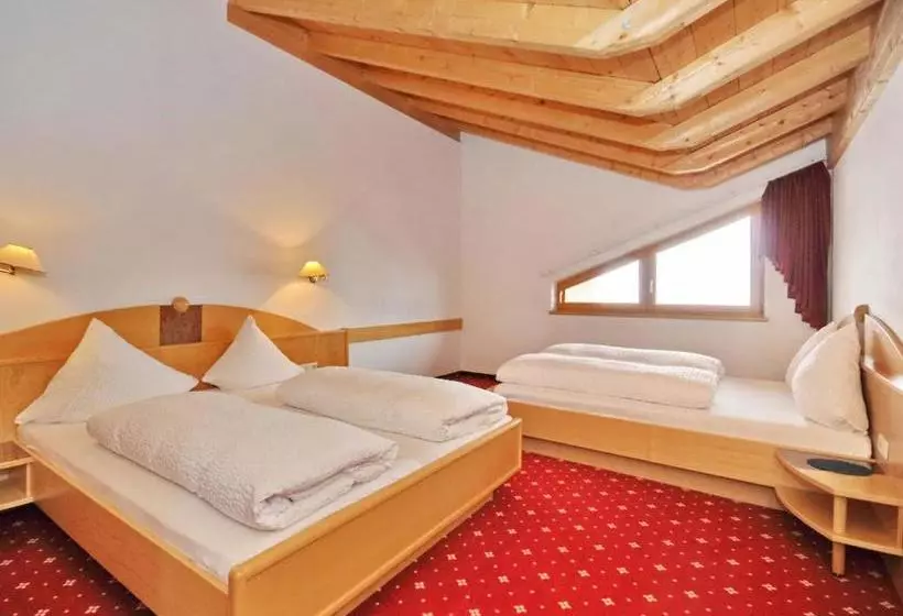 Hotel Amadeus Micheluzzi