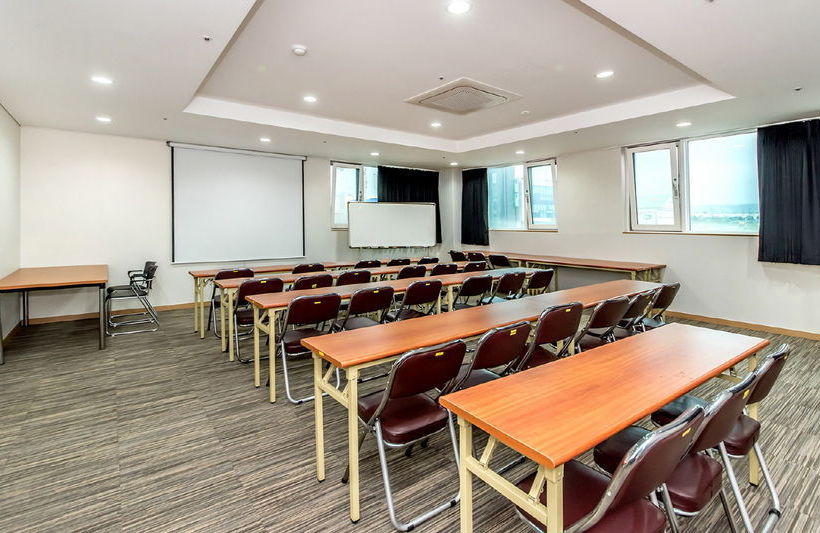 ホテル Avillos Serviced Residence