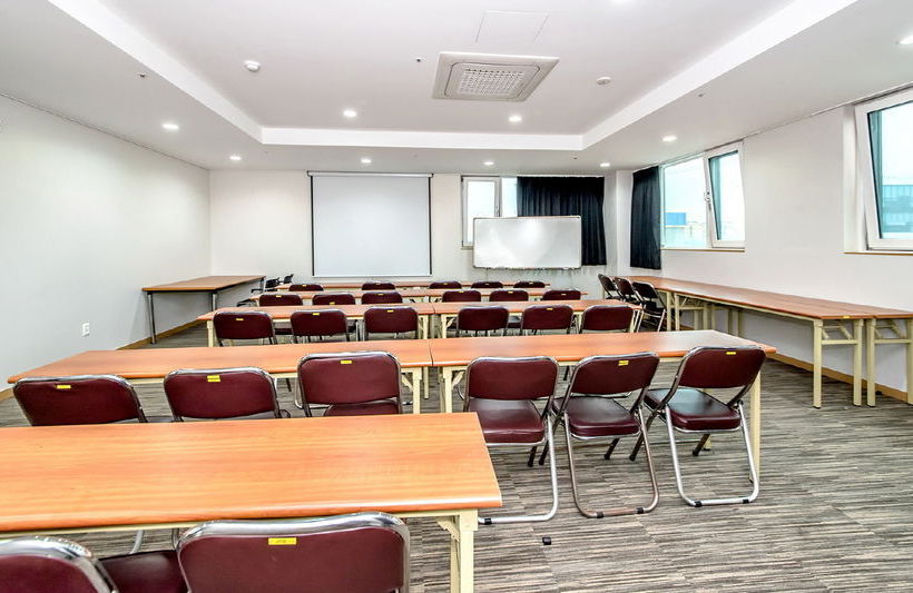 ホテル Avillos Serviced Residence