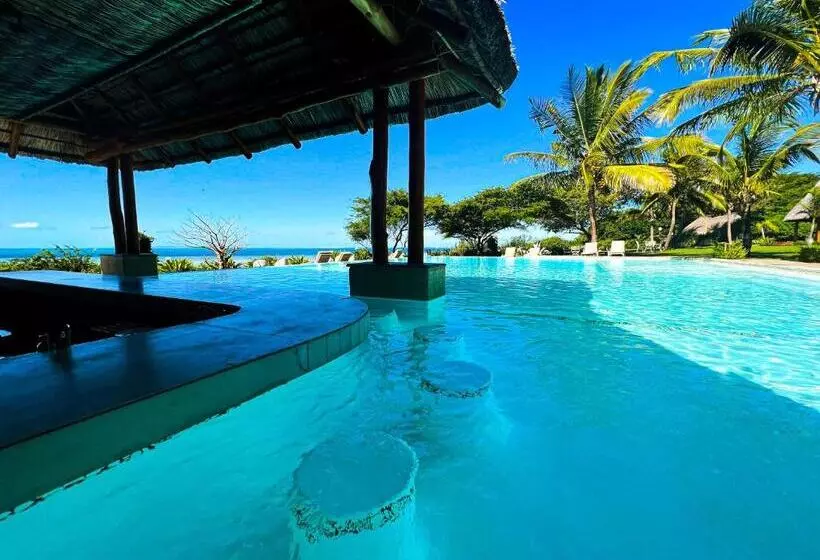 Отель Bahia Mar Boutique