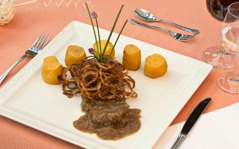 فندق Flackl Wirt