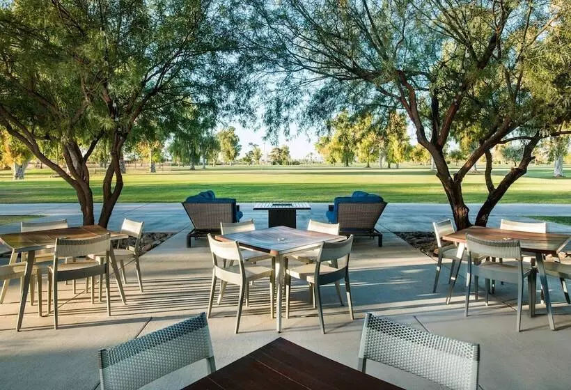Hotel Four Points By Sheraton At Phoenix Mesa Gateway Airport