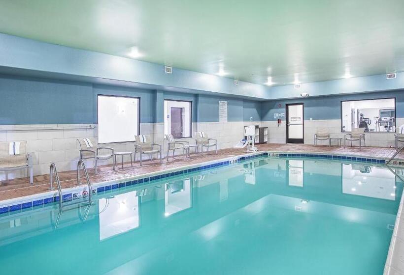 Holiday Inn Express Hotel & Suites Glasgow, An Ihg