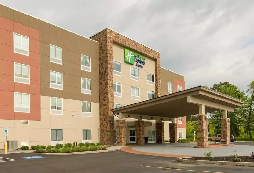 호텔 Holiday Inn Express & Suites Jamestown, An Ihg