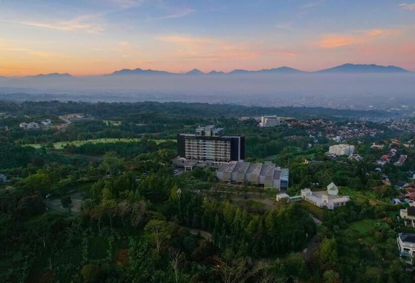 בית מלון כפרי Intercontinental Bandung Dago Pakar, An Ihg
