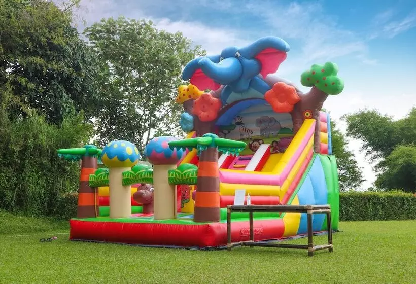 Szálloda Intercontinental Bandung Dago Pakar, An Ihg