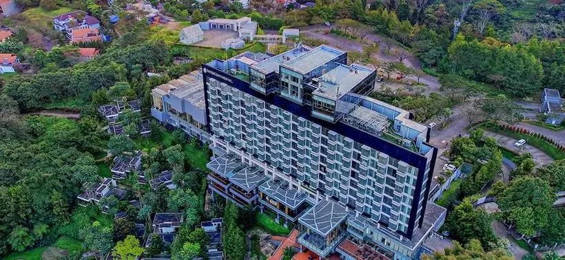 Szálloda Intercontinental Bandung Dago Pakar, An Ihg
