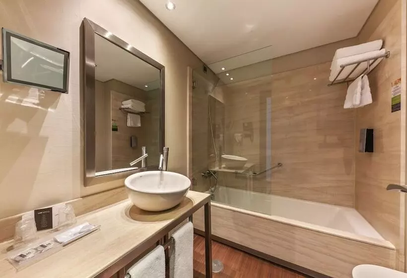 Отель Lux Fatima