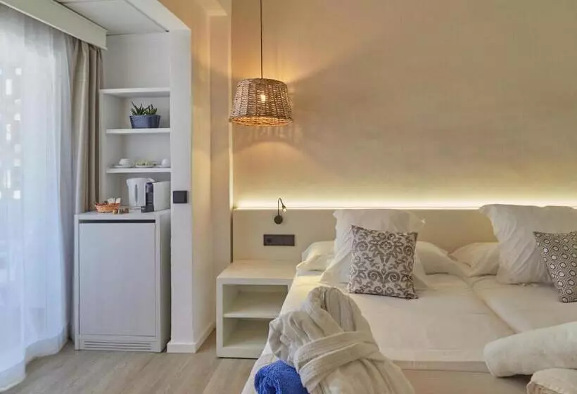 هتل Paguera Treff Boutique