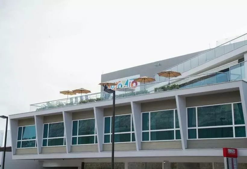 Hôtel Ghl San Lazaro Art