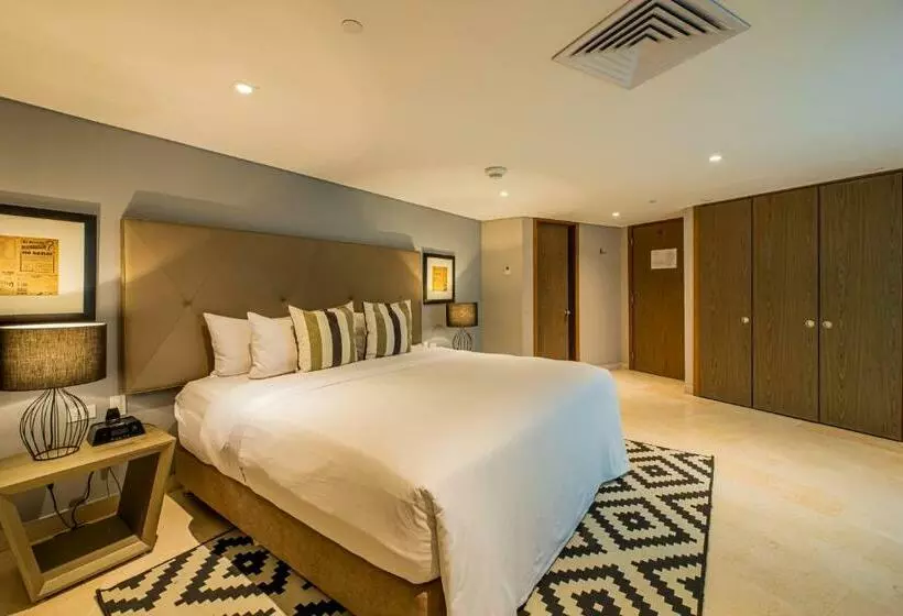 Hôtel Ghl San Lazaro Art