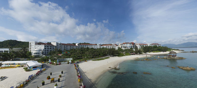 בית מלון כפרי Sanya Wuzhizhou Coral