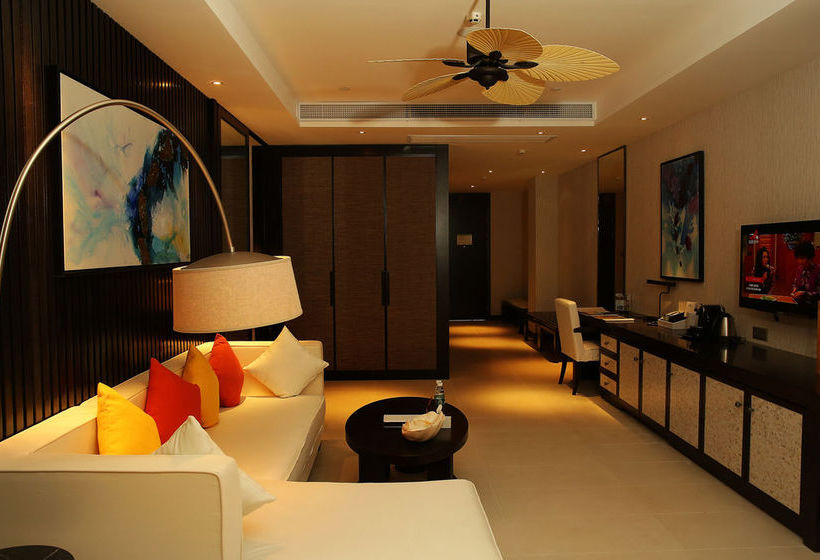 בית מלון כפרי Sanya Wuzhizhou Coral