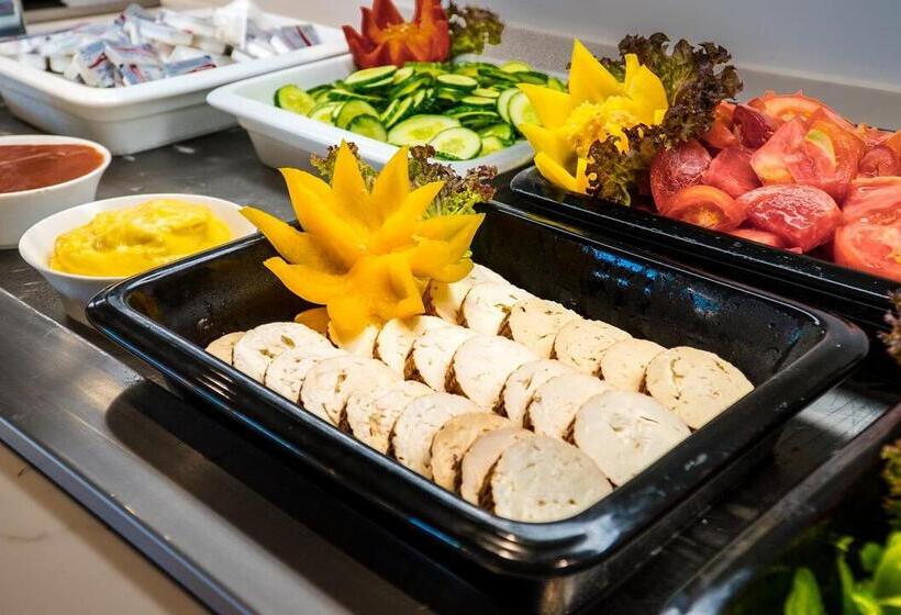 בית מלון כפרי Silver Beach