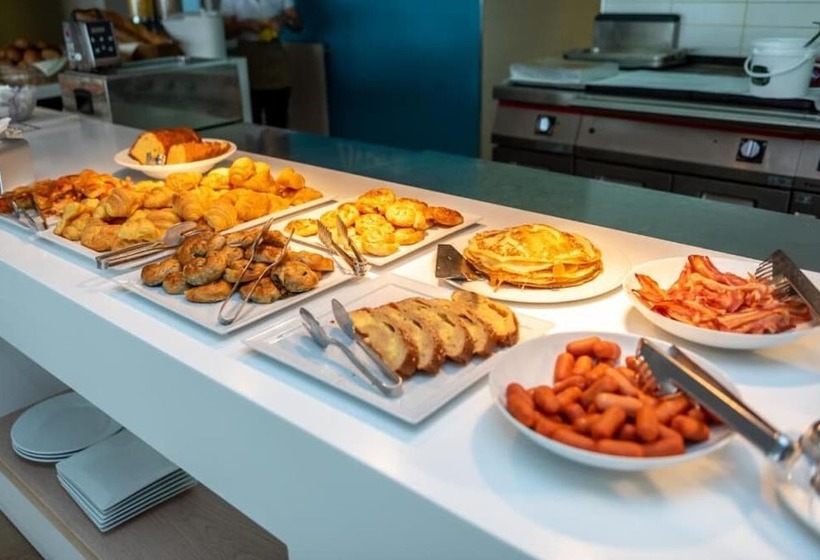 בית מלון כפרי Silver Beach