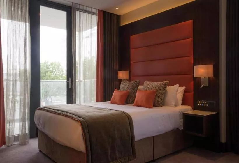 St George S Hotel   Wembley