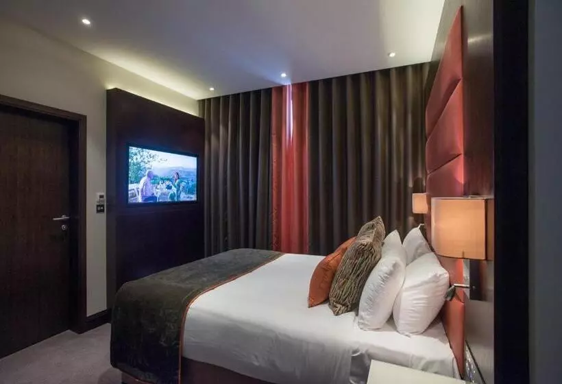 St George S Hotel   Wembley