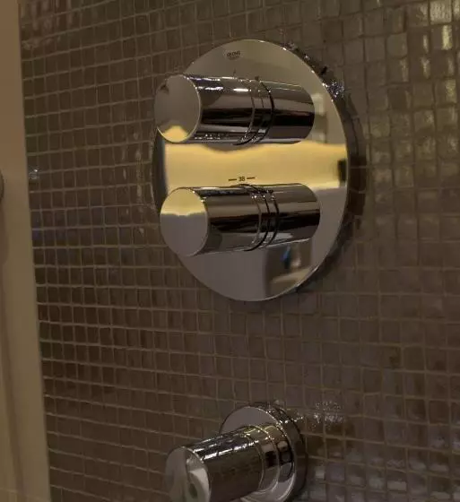 St George S Hotel   Wembley