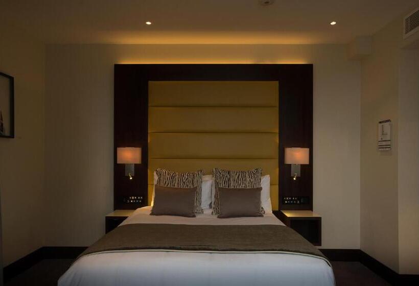 St George S Hotel   Wembley