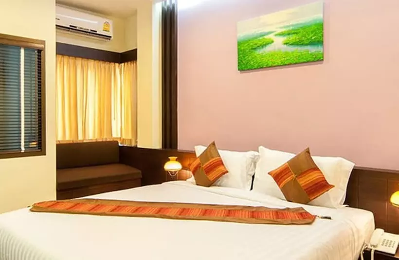 ホテル Tara Place