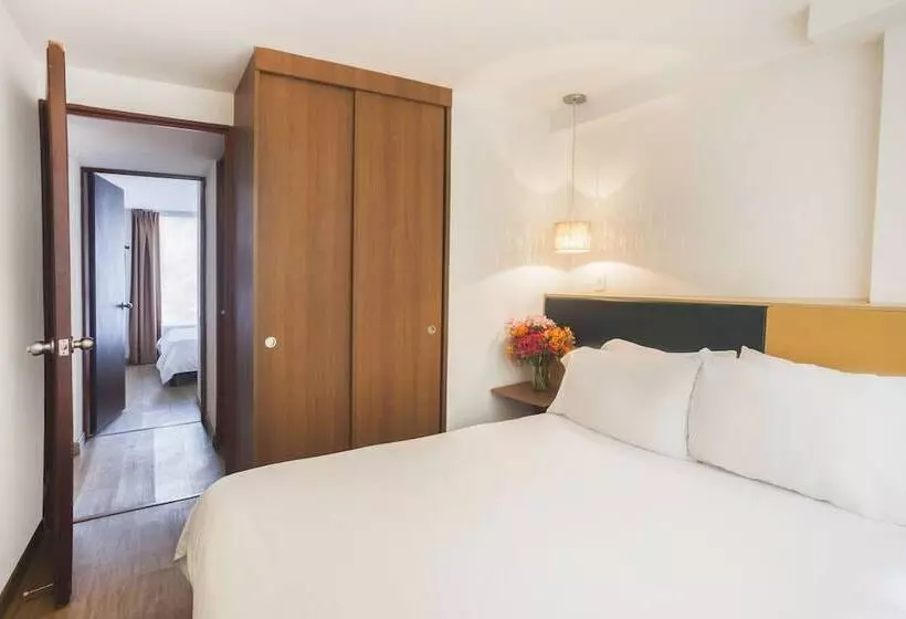 Отель Viaggio Country