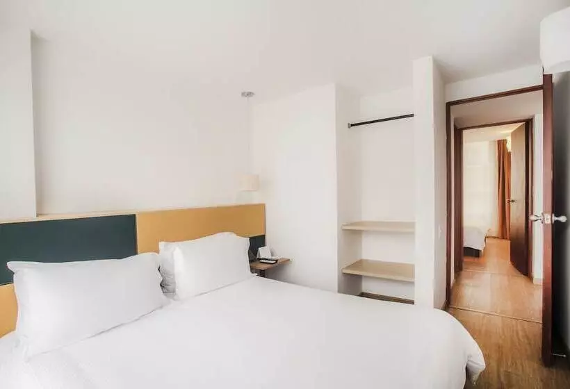 Отель Viaggio Country