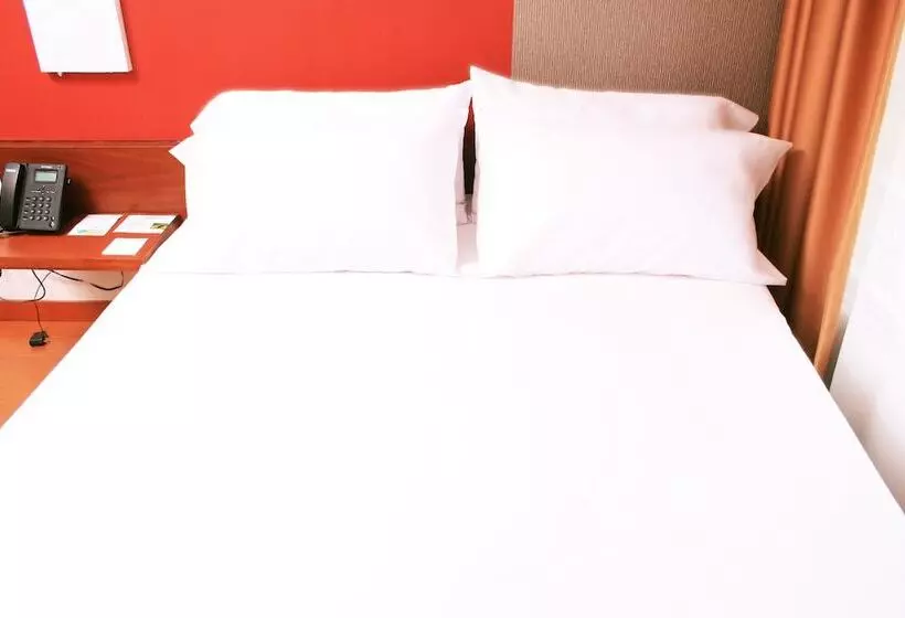 Отель Viaggio Country