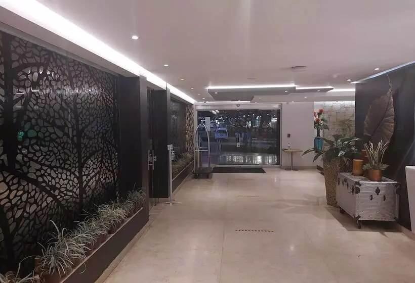 酒店 Washington Plaza