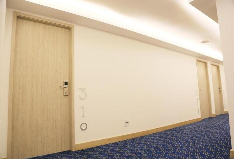 酒店 Washington Plaza